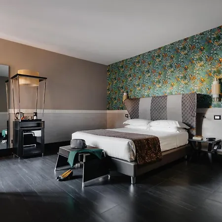 Aparthotel Unica 4*