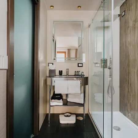 Unica Apartahotel Roma