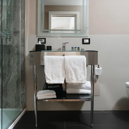 Aparthotel Unica 4*
