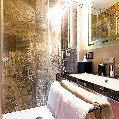 Unica Apartmanhotel Róma