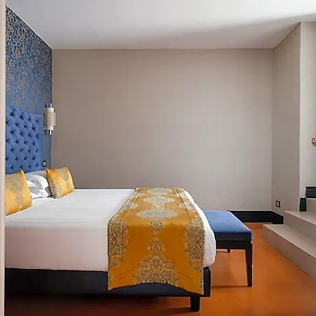 Unica Hotel apartamentowy 4*
