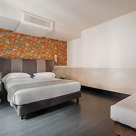 Unica Hotel apartamentowy 4*