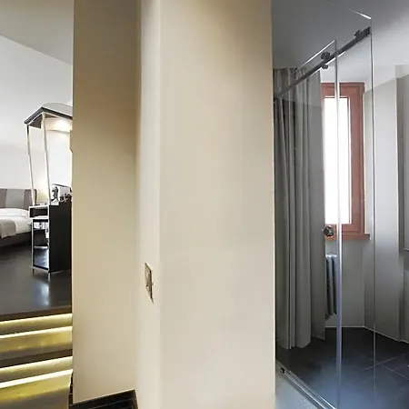 Unica Hotel apartamentowy