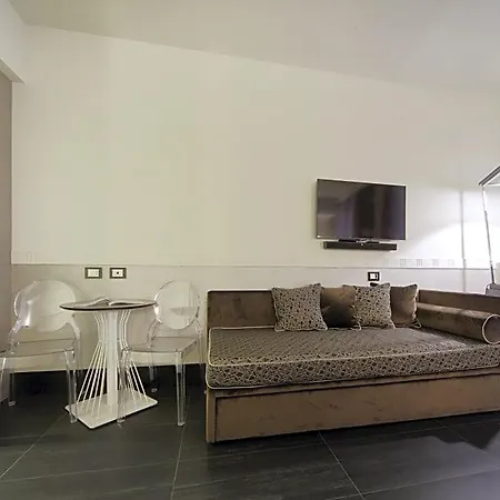 Hotel apartamentowy Unica 4*