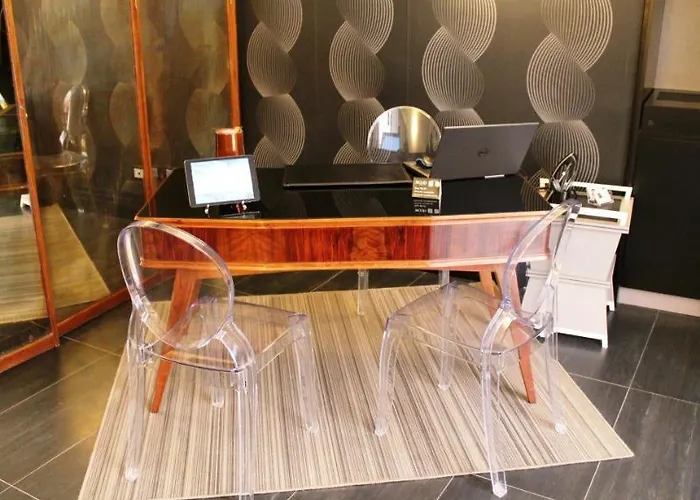 Unica Hotel apartamentowy 4*