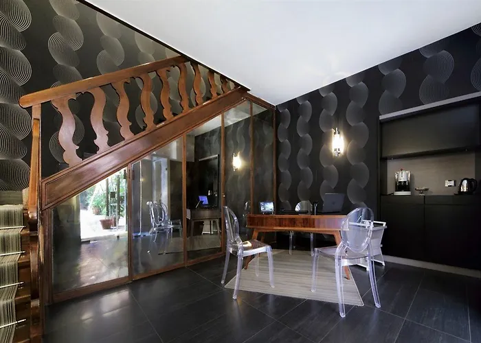 Unica Hotel apartamentowy 4*